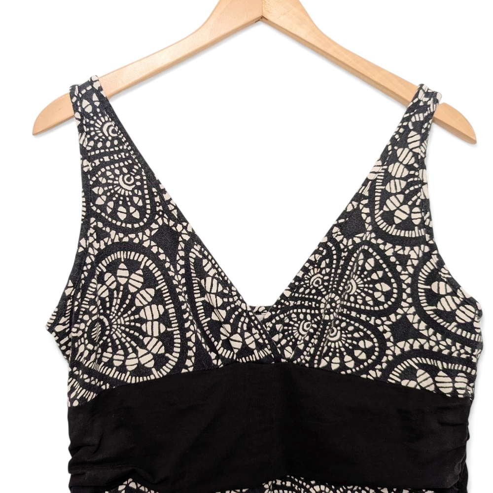 PATAGONIA Fit Flair Margot Dress Black White Geometric Mosaic Print Knit New - Picture 8 of 15